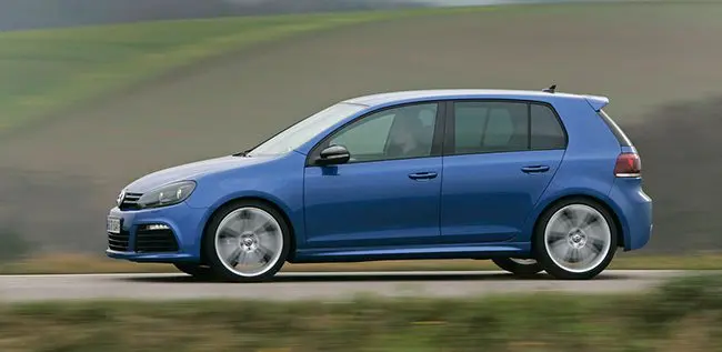 2011-vw-golf-r-side