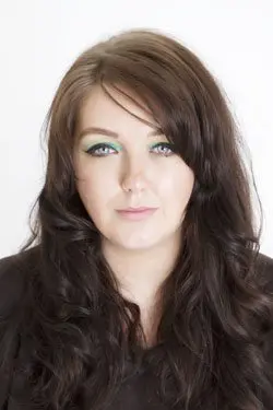 HEAD SHOT. Hannah Nuttall. High Res