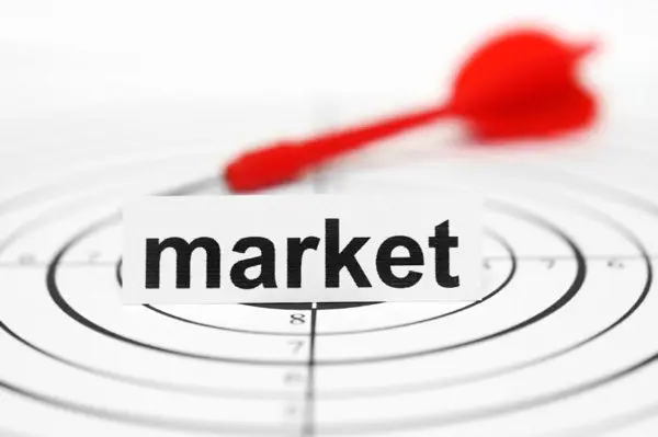 iStock_000019585172Small