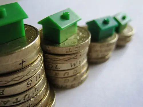 Pounds-and-houses