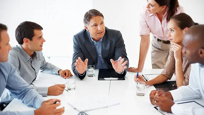 Business-Team-Meeting