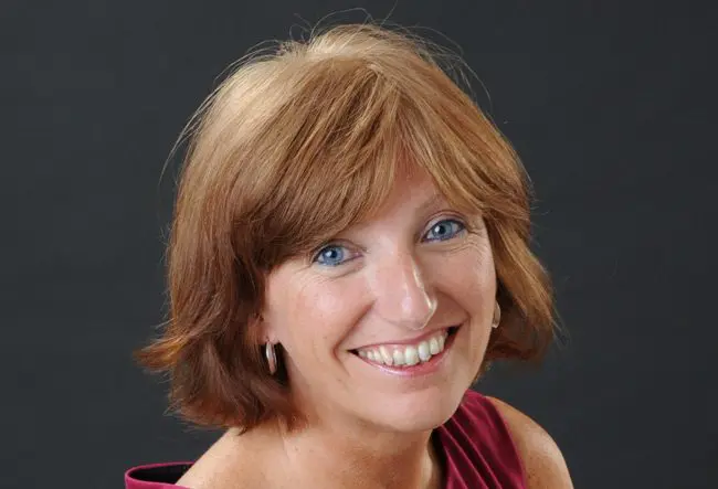 pic—Helen-Duncan,-managing-director,-Fig-Creative