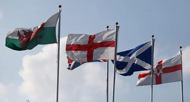 devolution-uk-flags