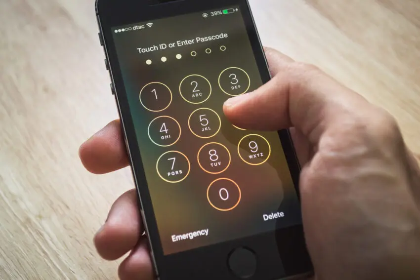 iPhone