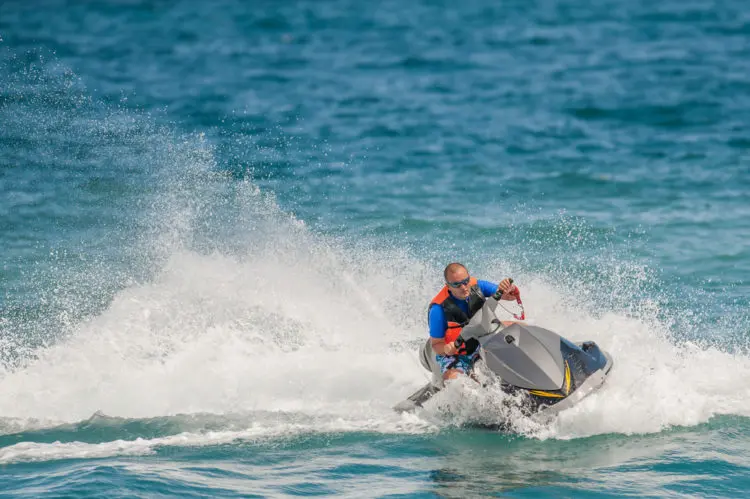 jet ski
