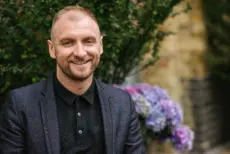 Grant is CEO of Central Working, the UK's premier homegrown shared workspace provider transforming the way people work and companies grow.