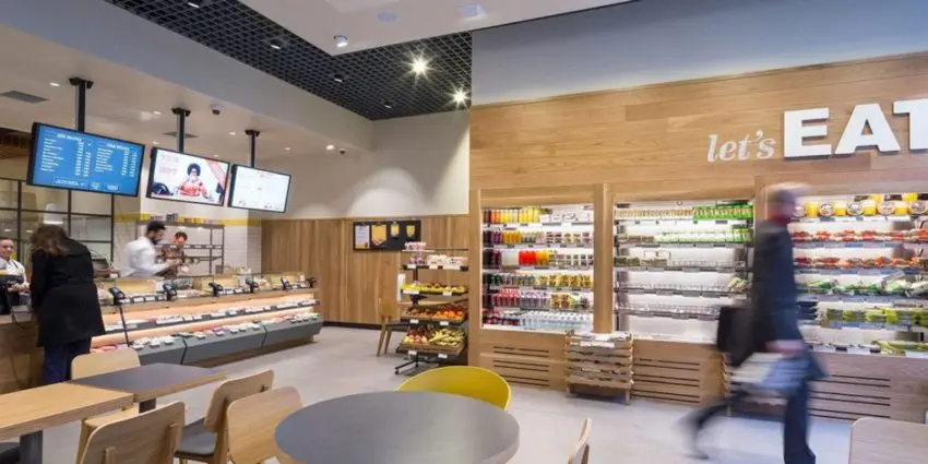 Eat outlet