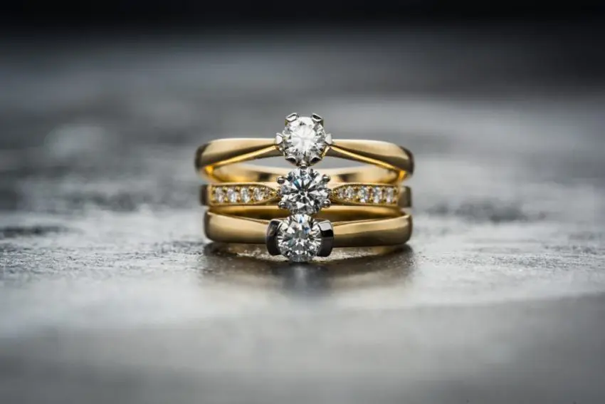 Gold jewellery