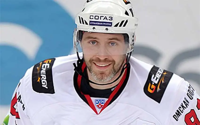 Let’s venture to Alexander Frolov, a name synonymous with skill on the ice, has navigated through life with as much passion in his personal endeavors as he displayed in hockey arenas around the world.