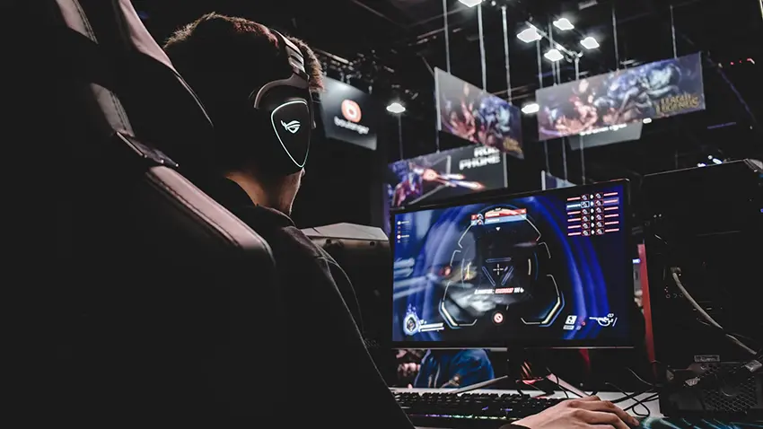 In the competitive online gaming world, "smurfing" has become a notable phenomenon. This practice, where skilled players create new accounts to compete against less experienced opponents, significantly impacts lower-ranked players' gaming experiences.