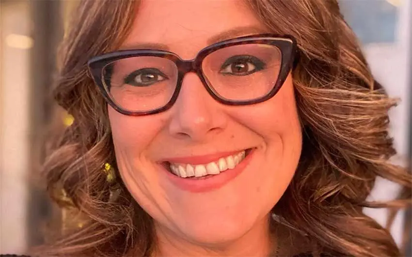 Sheena Kadi, MBA, is a trailblazing advocate for LGBTQ rights, an experienced political strategist, and a cancer survivor. With over 20 years of experience in policy, advocacy, and organizing, Sheena has dedicated her career to empowering marginalized communities and fostering systemic change.