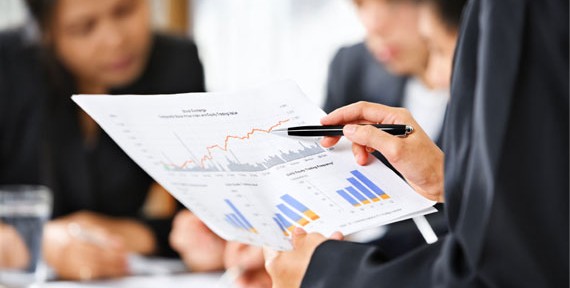 business-consultant-2