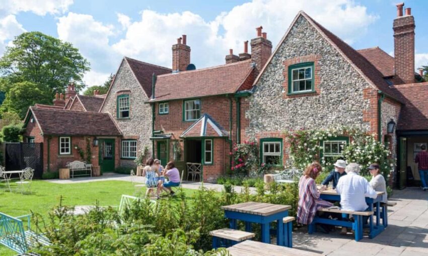English Pub