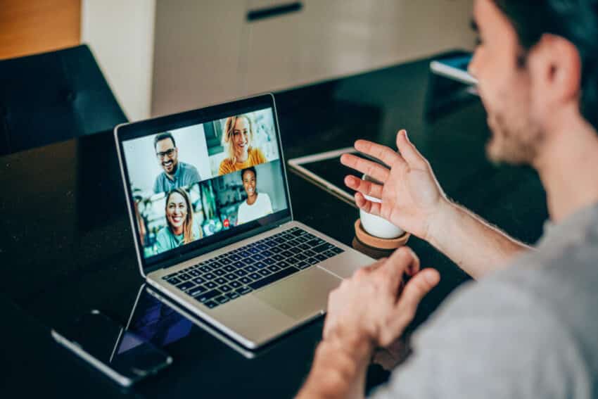 Peer to peer network