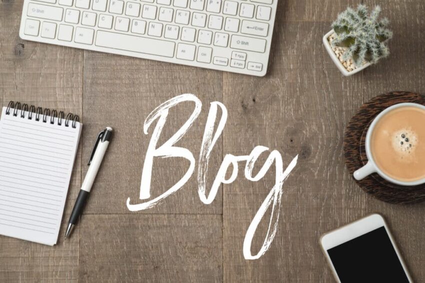 Blog,And,Information,Website,Concept.,Workplace,Background,With,Text.,View