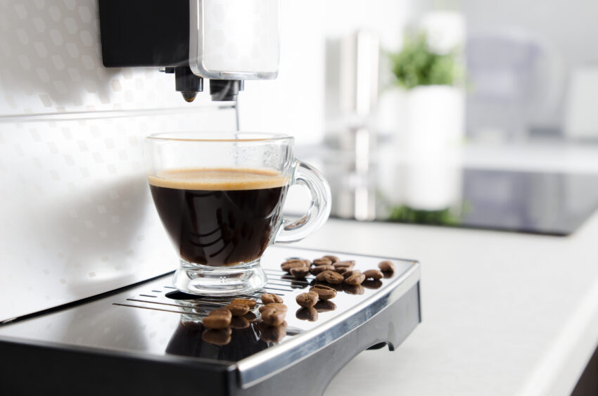 Home,Professional,Coffee,Machine,With,Espresso,Cup.,Coffee,Machine,Espresso