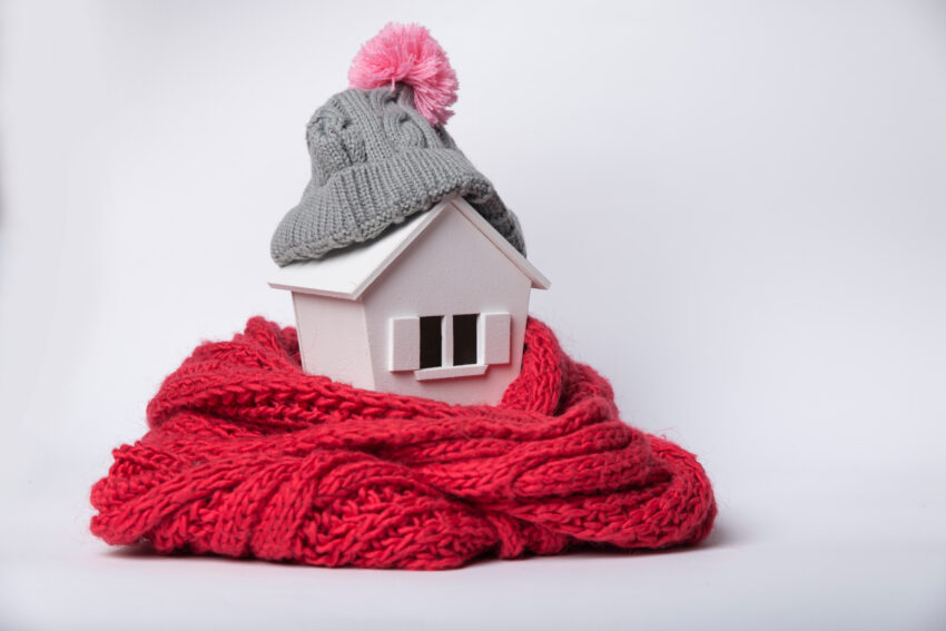House,In,Winter,-,Heating,System,Concept,And,Cold,Snowy