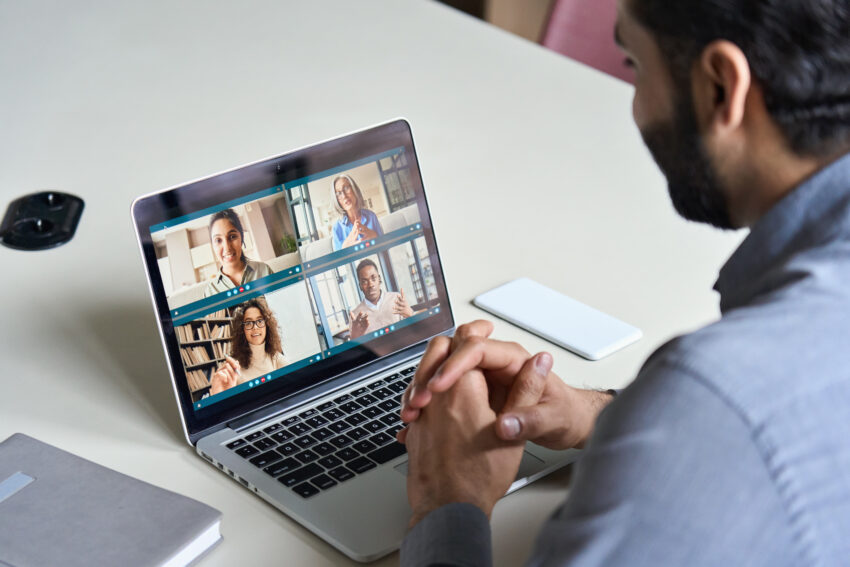 Three out of four jobs advertised in the UK still do not offer any kind of flexible work options, according to an annual survey of over five million ads.