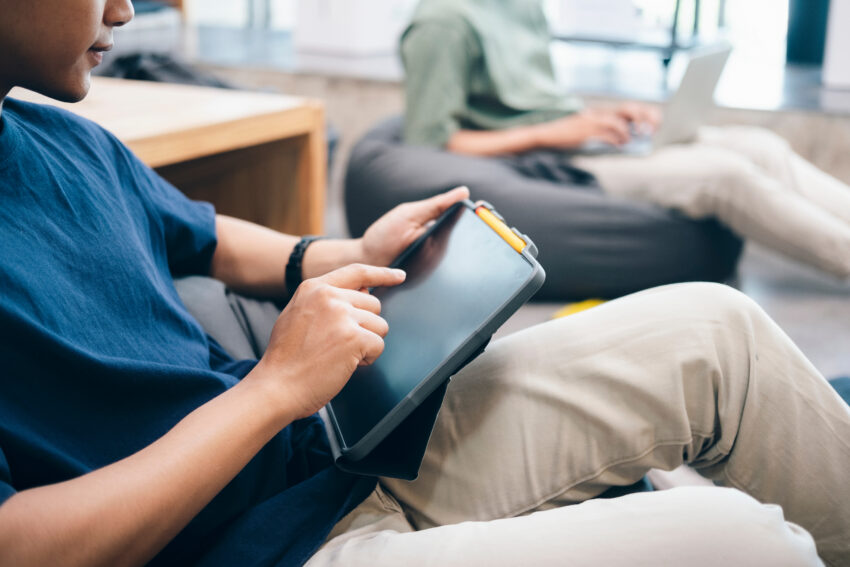 More than half of UK businesses in a recent survey confirmed that having the right tools or technologies in place is their biggest challenge when considering long-term ‘work from anywhere’ policies.