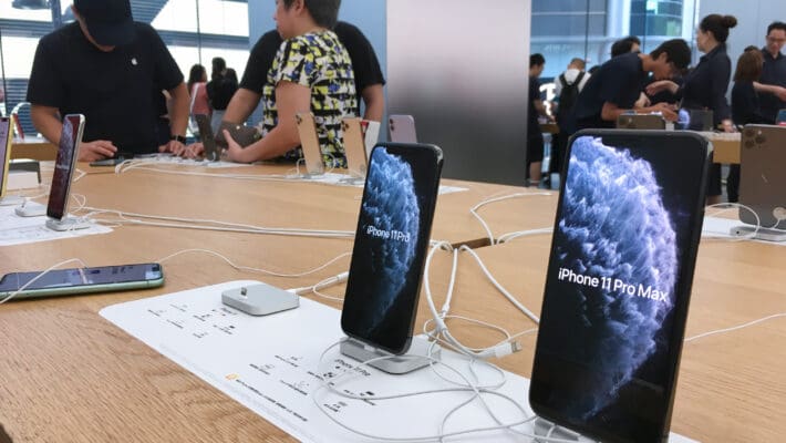 Robust demand for the latest iPhone propelled Apple’s quarterly sales and profit to record levels even as the technology group grappled with supply chain issues during the key holiday trading period.