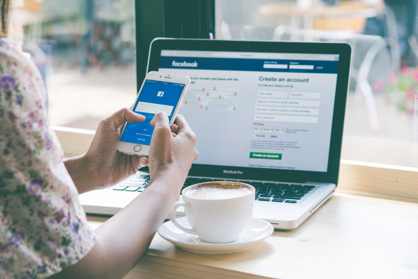 Google and Facebook would be forced to agree a price with newspapers for using their stories under new laws being drawn up by the government.