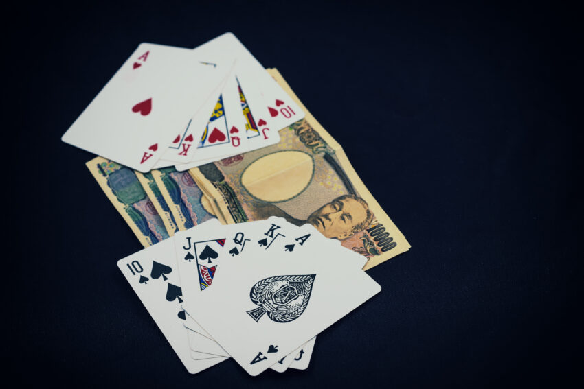 Abstract,Scene,Of,Poker,Card,Play,On,Japan,Money,With