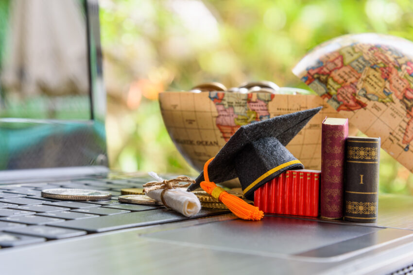 Key,Success,In,Graduate,Study,Abroad,Program,And,Open,Or