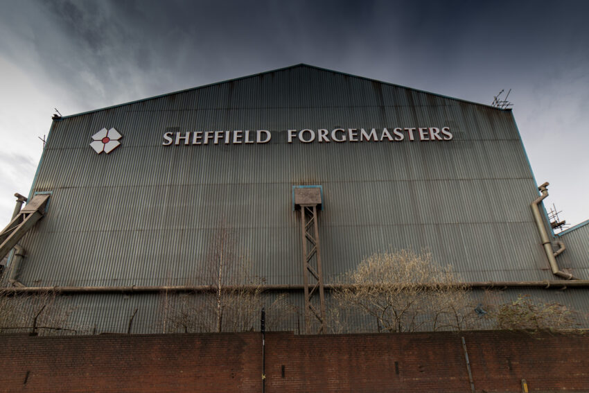 The defence manufacturer Sheffield Forgemasters, which was nationalised last summer, has been told by the UK government to terminate an energy contract with the Russian state-owned company Gazprom.