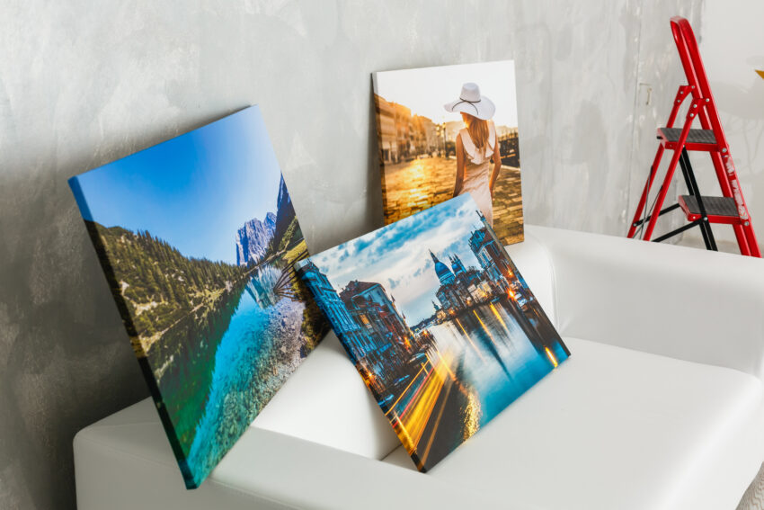 Wall,Art,Canvas,In,Three,Parts.,Sofa,,In,Room,Interior.