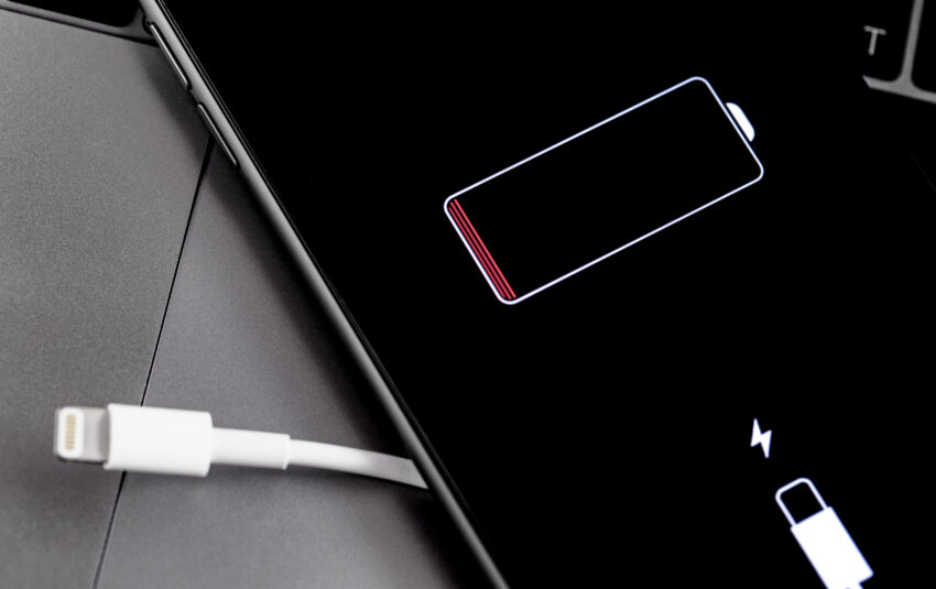 All phones and tablets must use the same charging ports, the EU has agreed.