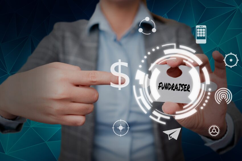 Sign,Displaying,Fundraiser.,Business,Approach,Person,Whose,Job,Or,Task
