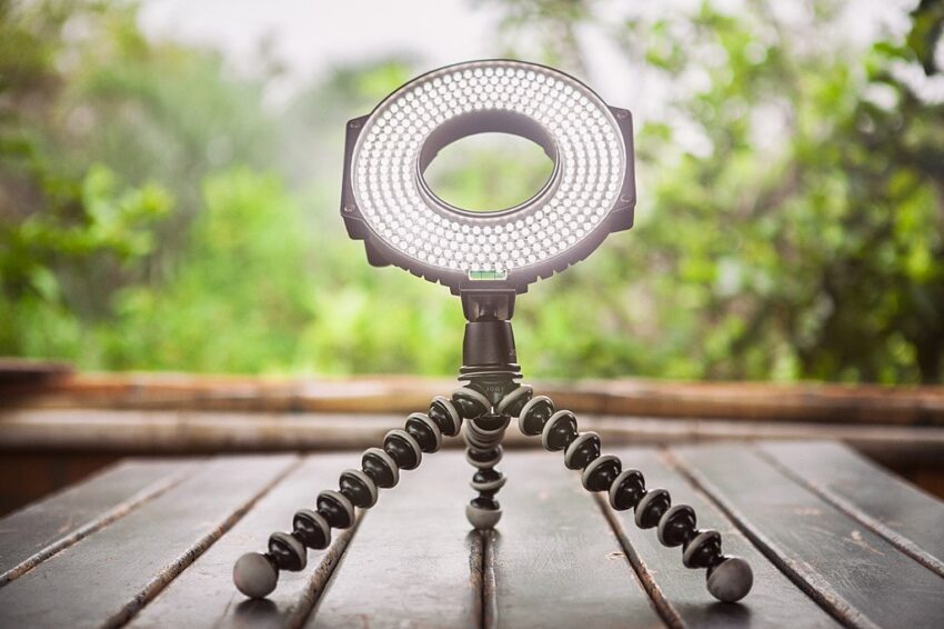 Ring_Light_25280737679