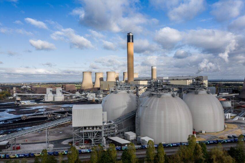 The prime minister will emphasise the need to strengthen Britain's energy security when he meets industry leaders this week.