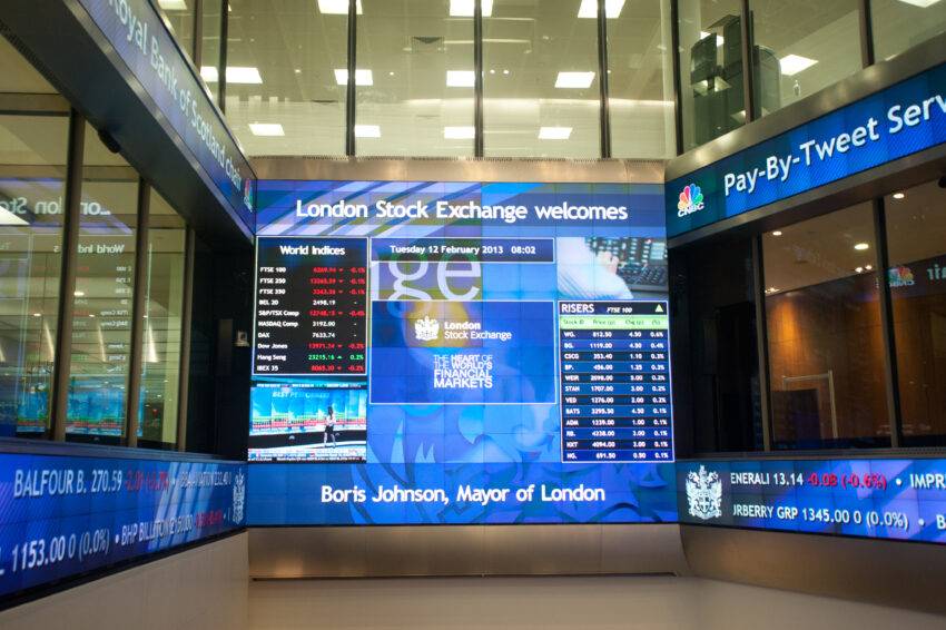 Calls are increasing for the UK’s £4 billion-a-year share trading tax to be reduced or scrapped in an effort to reinvigorate our capital markets.