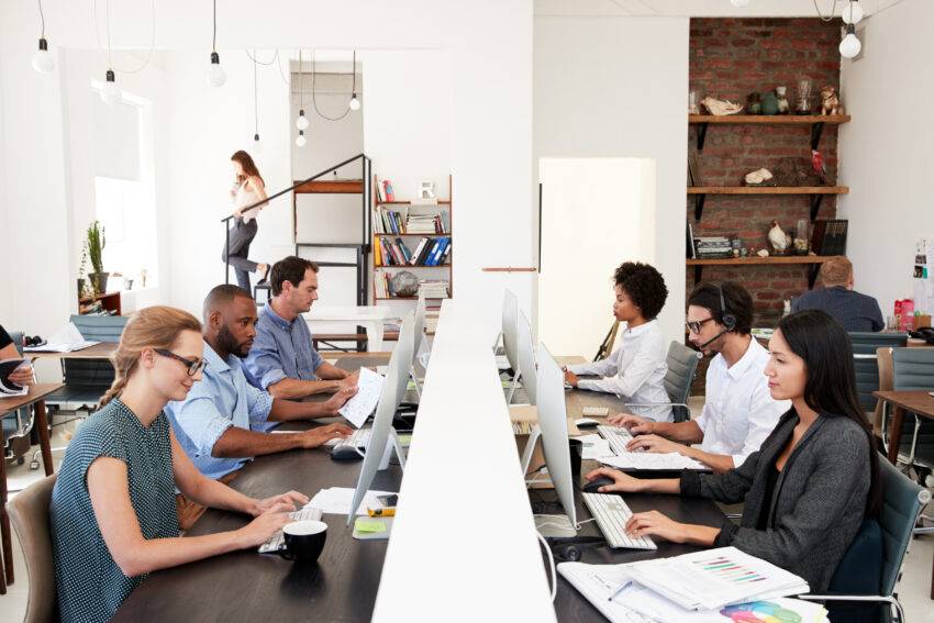 Business confidence remains rocky among start-ups and SMEs ahead of the Bank of England’s projected 14th straight interest rate rise, according to a survey from the Institute of Directors (IoD).