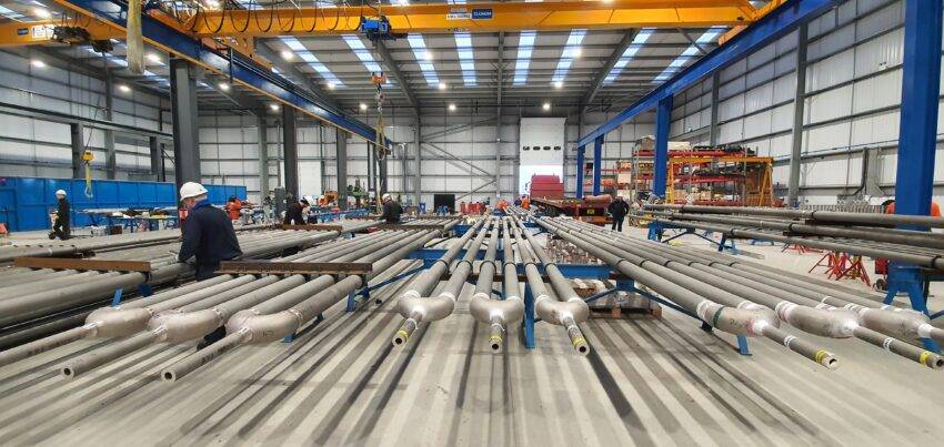 A government credit guarantee has allowed Teesside stainless steel alloy inventor and manufacturer Paralloy to secure up to £26 million of a Santander UK bank guarantee facility to support the continued growth of its export business.