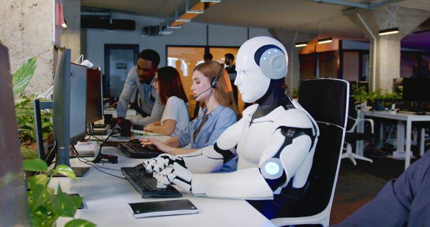 Since GPT Chat took off and began to be used by a wide range of audiences, the Generative AI race has become increasingly fierce, with new players emerging and trying to conquer market share.