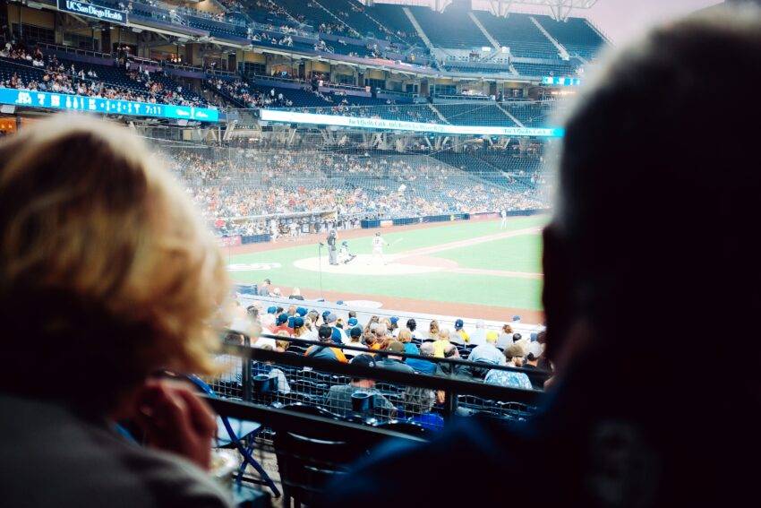 It’s nothing new that online sports betting is growing at a rapid pace. It has been doing so for ages – and will continue to expand in the coming years.