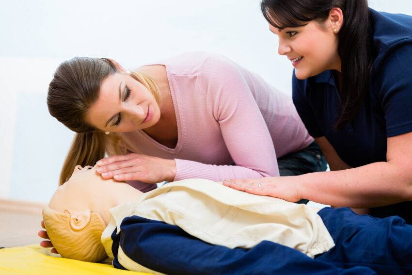 Emergencies are always lurking around, hitting us when we least expect them to. In the first few moments of such emergencies, a first aider’s correct response may save lives.