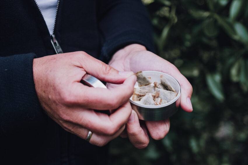 In this exploration of shifting nicotine trends, we focus on the rise of tobacco-free alternatives such as Niqo.