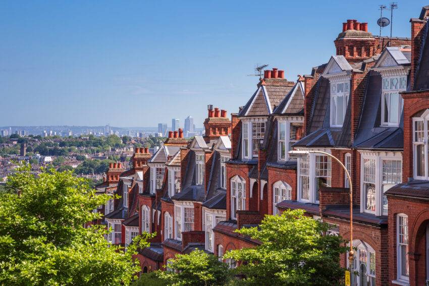 Brick,Houses,Of,Muswell,Hill,And,Panorama,Of,London,With