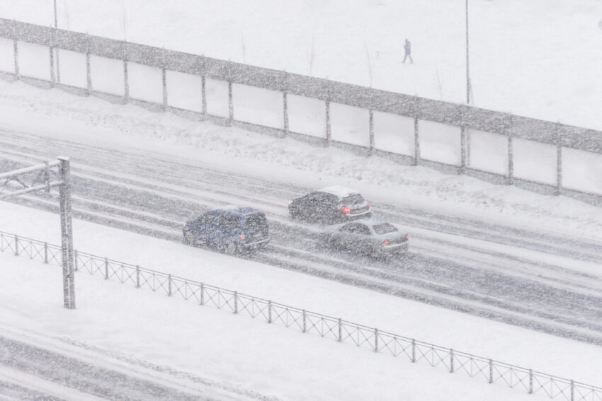 The Swedish winter with its frost and snowfall can have a negative impact on the condition of your car. After the harsh winter conditions, your car needs special attention.
