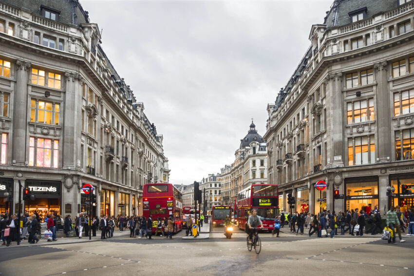 London’s West End retailers lost £640m in sales last year due to the removal of tax-free shopping for tourists, with businesses warning the UK is falling behind European rivals.