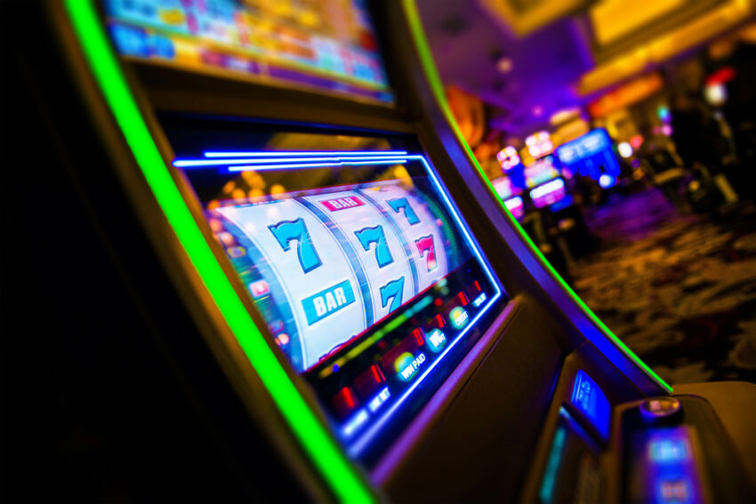 Electric Elephant has long been considered a leader in the gambling market. Today we will take a look at the most famous slot machines from this brand.