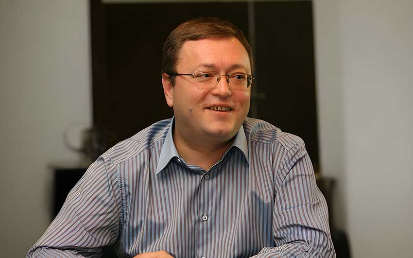 Konstantin Nikolaev owns an estate in Italy with vineyards and olive groves, which facilitates his winemaking hobby.
