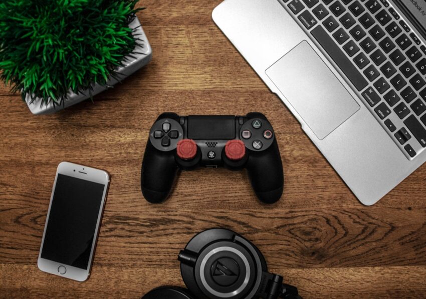 Virtual casinos improve upon the land-based model in several keyways. To unwind at a physical location, you need to drive—or even fly—to the nearest option available to you. From there, it’s a dark, often smokey room filled with strangers.
