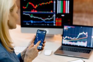 The secondary market, or, simply, the “stock market,” is thriving with private equity opportunities, among which platform companies stand out as an investment strategy.