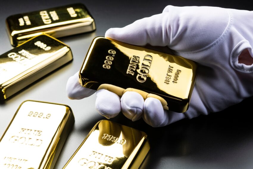 Gold prices surged to a record high this week, capping the strongest quarterly rally in nearly three decades, as investors seek protection from mounting global economic uncertainty fuelled by President Trump’s aggressive US trade tariffs.