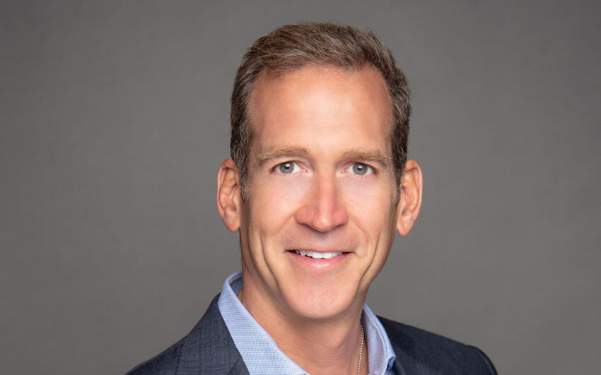 Businesses today face a significant challenge: distinguishing between technology that delivers genuine value and technology that merely chases the latest trends. In an increasingly digital landscape, many organizations find themselves investing in solutions that look impressive but fail to address real business needs.