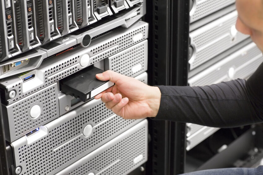 A reliable backup and recovery solution is essential for effective data protection. You need software that can handle the heavy lifting if a cyberattack compromises your data.